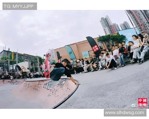 成都滑板队与上海滑板队赛后分析实力对比与未来展望 成都滑板队与上海滑板队赛后分析实力对比与未来展望